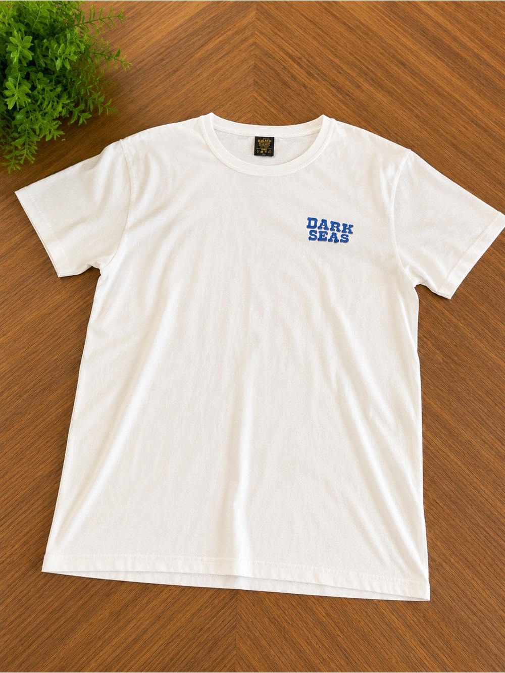 Men’s Dark Seas NWT White Logo T‑Shirt